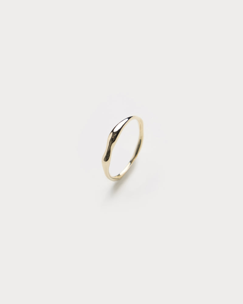 Extra Fine Organic Shaped Ring